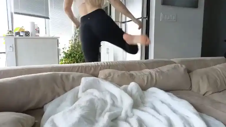 Lunablondsexy – Streamate Recorded Sex Show – 2025-05-19 19:37:34