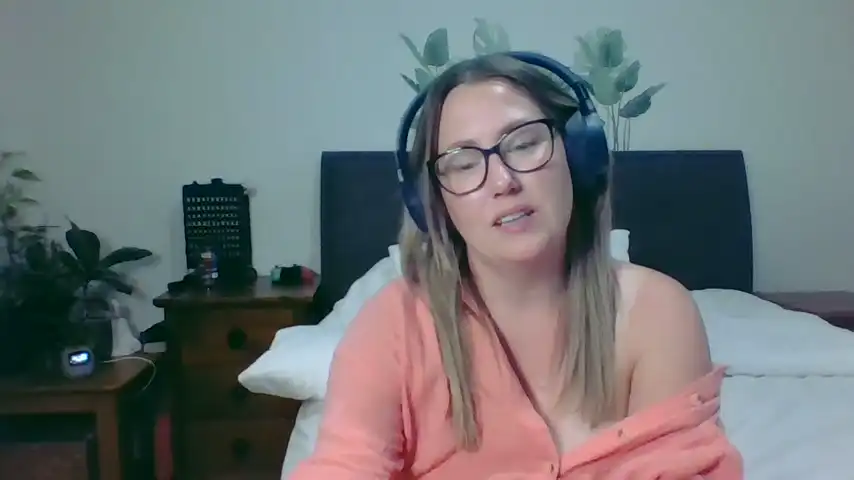 Bustyblissxx – Stripchat Recorded Sex Show – 2025-06-22 21:08:16