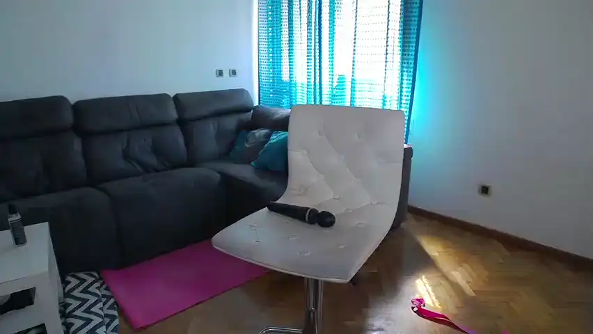 Ledicia – Amateur.tv Recorded Sex Show – 2026-02-02 13:39:45