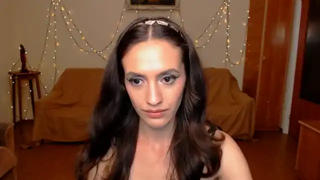 Vievienneclemente – Xlovecam Recorded Sex Show – 2025-07-13 13:47:50