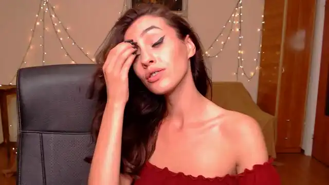 Vievienneclemente – Xlovecam Recorded Sex Show – 2025-03-26 05:17:08
