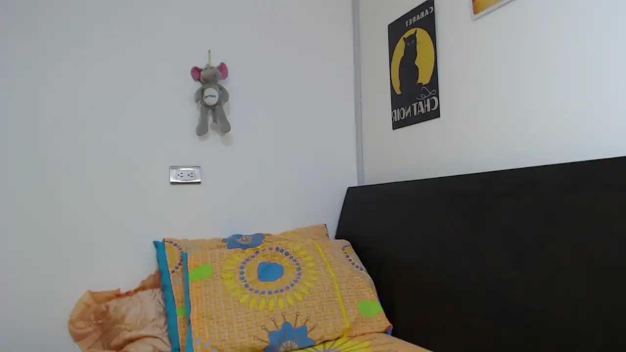 Alanascarlett – Manyvids Live Recorded Sex Show – 2025-06-11 14:55:17