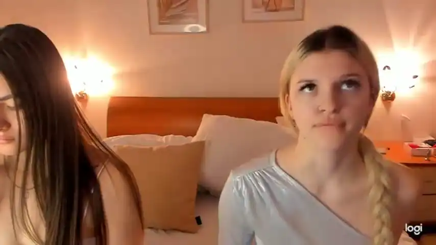 Shysonya – Stripchat Recorded Sex Show – 2025-11-21 04:39:22