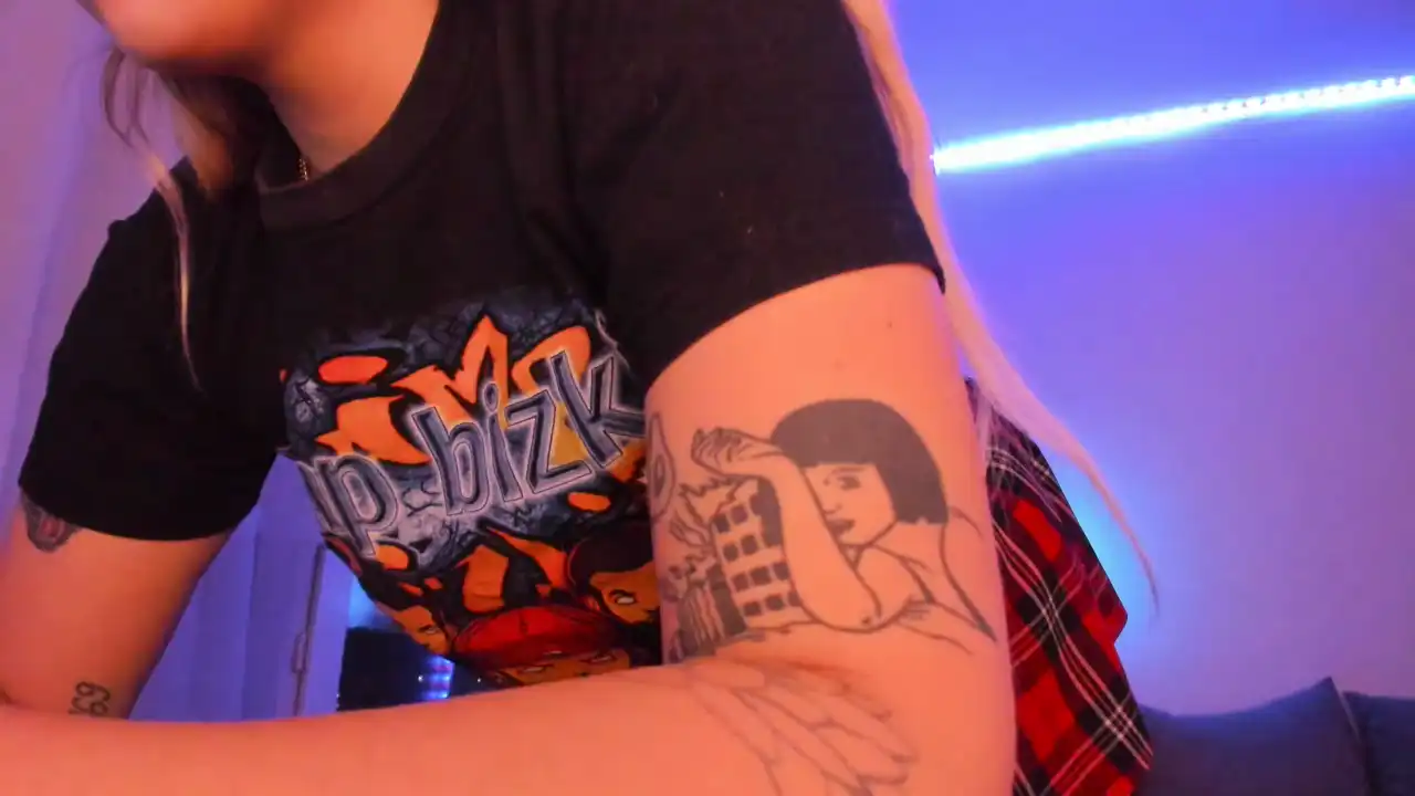 Vanillaisforicecram_ – Showup Recorded Sex Show – 2025-08-13 21:18:27