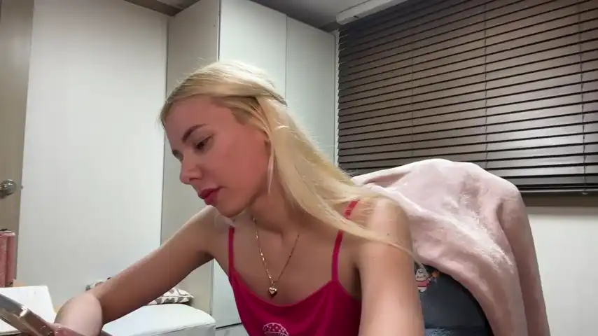 Yunasuka – Stripchat Recorded Sex Show – 2025-08-14 22:52:49