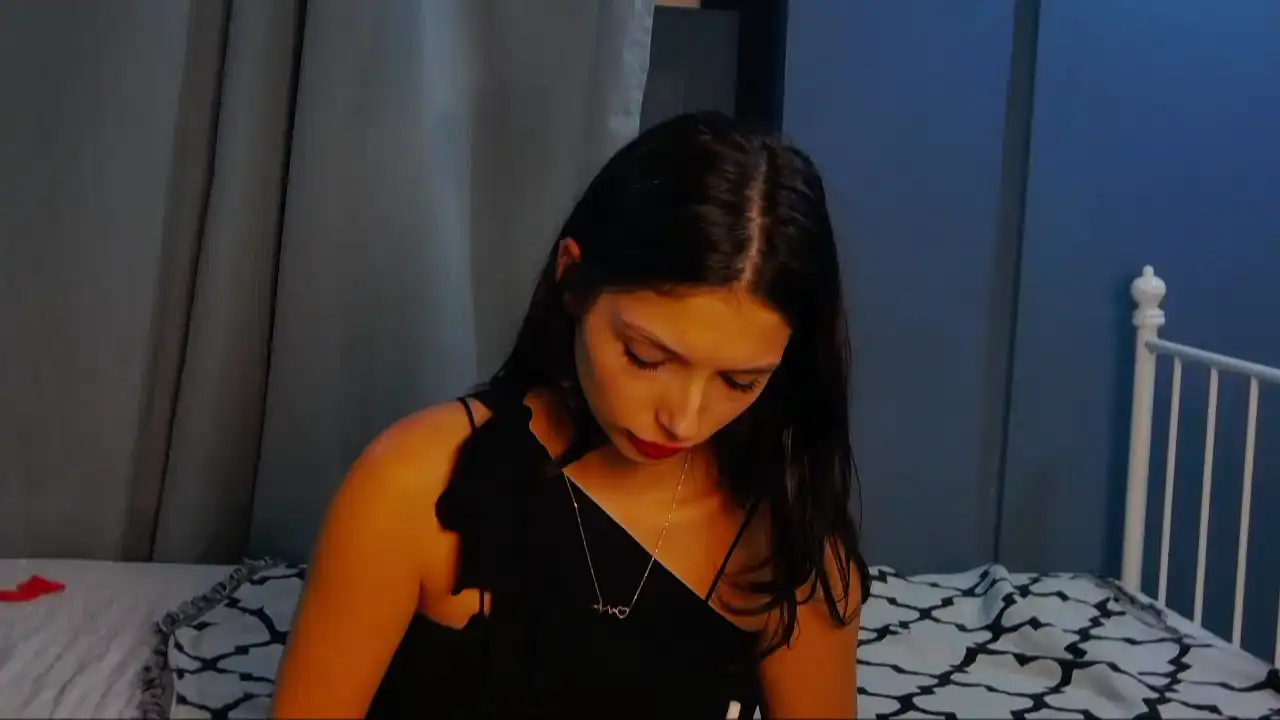 Nicoledivine – Myfreecams Recorded Sex Show – 2025-10-18 13:24:30