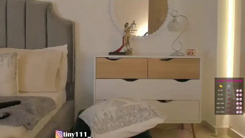 Tinyrouse – Bongacams Recorded Sex Show – 2025-12-12 01:45:03
