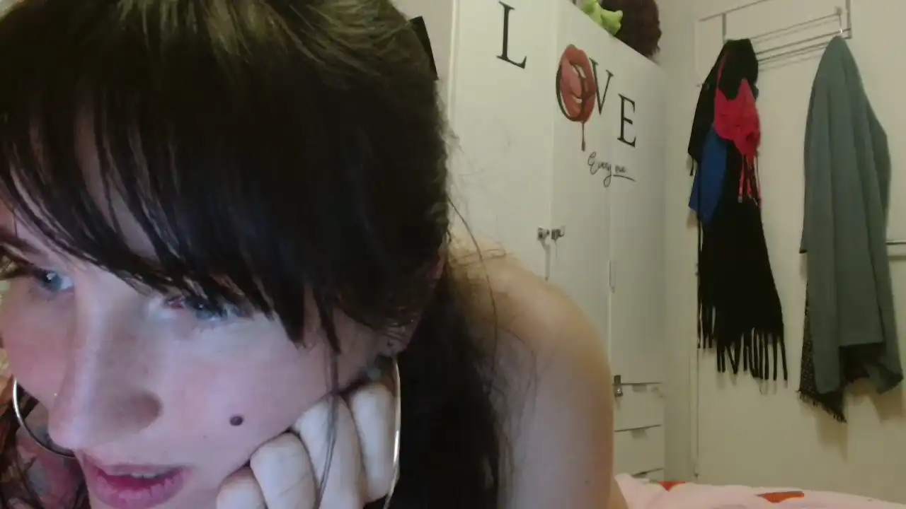 Tuttifrutty35 – Cam4 Recorded Sex Show – 2025-02-21 03:28:50