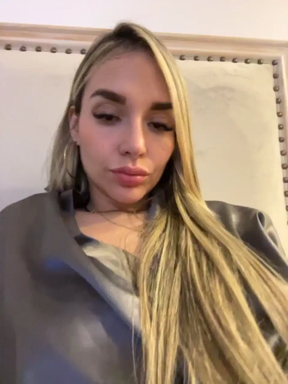 Miranda-ray – Bongacams Recorded Sex Show – 2025-09-17 18:27:08