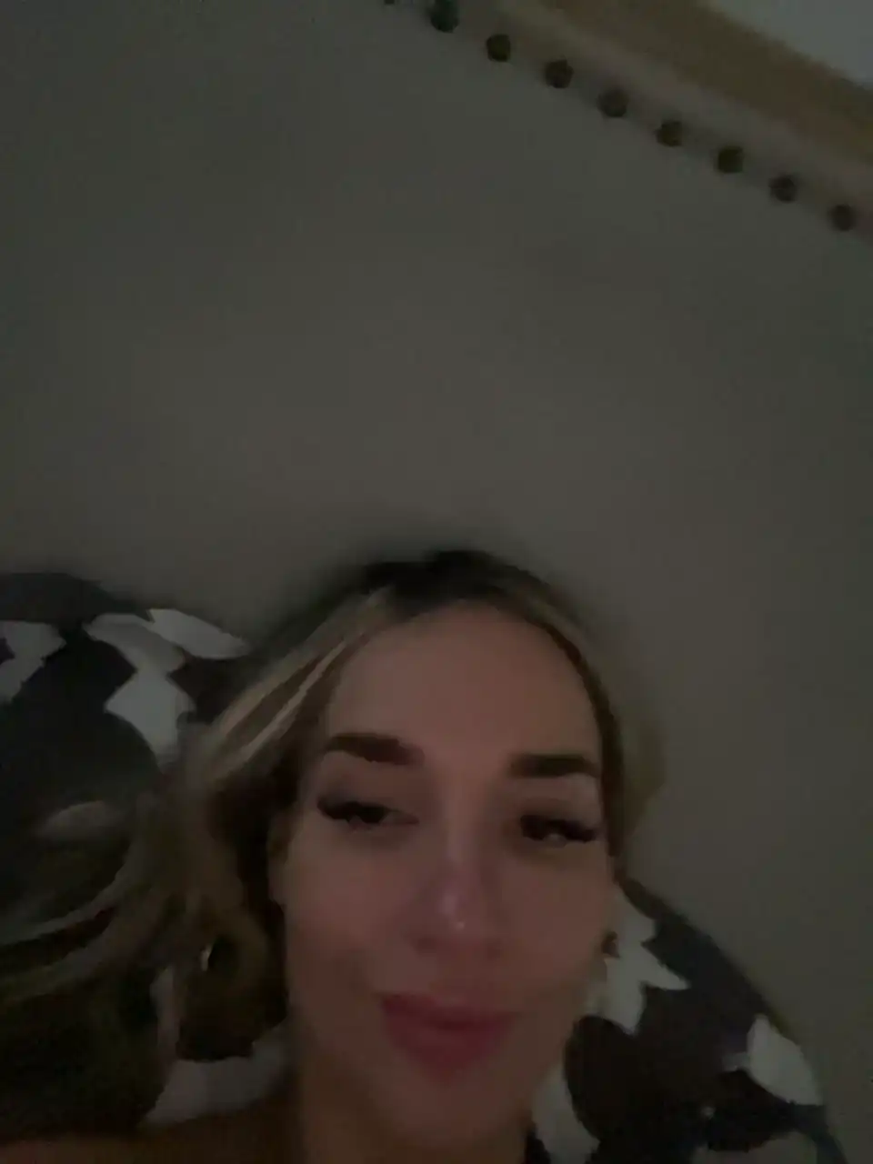 Miranda-ray – Bongacams Recorded Sex Show – 2025-01-23 00:37:11
