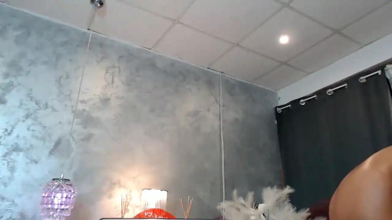 Yuukenzi – Amateur.tv Recorded Sex Show – 2025-11-15 11:16:24