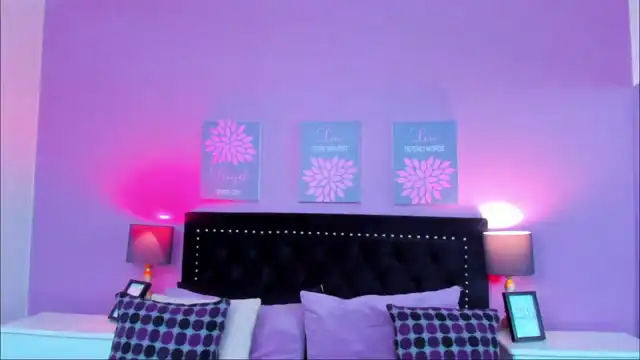 Liliponky – Xlovecam Recorded Sex Show – 2025-09-13 07:41:18