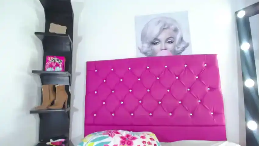 Dulcecossio – Amateur.tv Recorded Sex Show – 2025-04-27 20:55:57