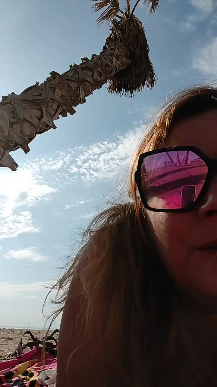 Lauriehot – Cam4 Recorded Sex Show – 2025-06-10 10:51:42