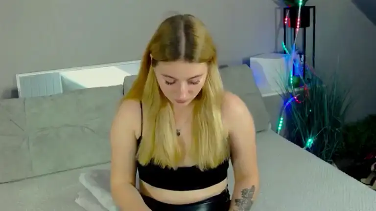 Chanelsole – Streamate Recorded Sex Show – 2026-02-23 12:18:51