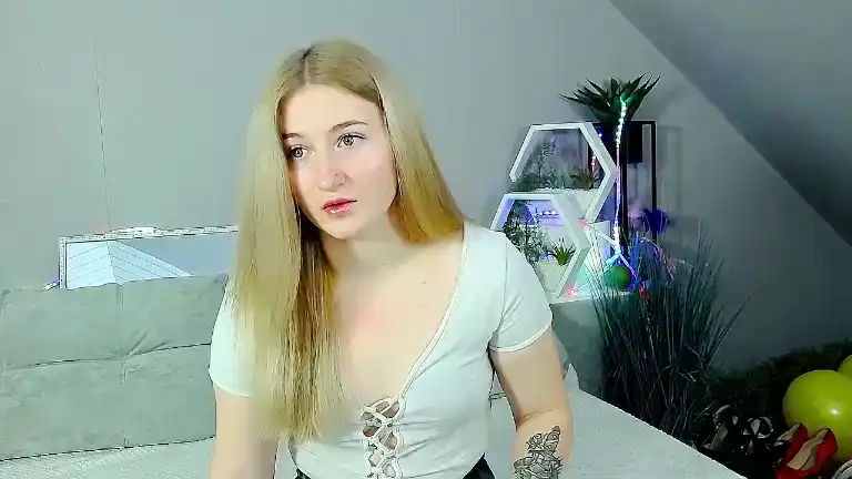 Chanelsole – Streamate Recorded Sex Show – 2025-12-28 14:10:01