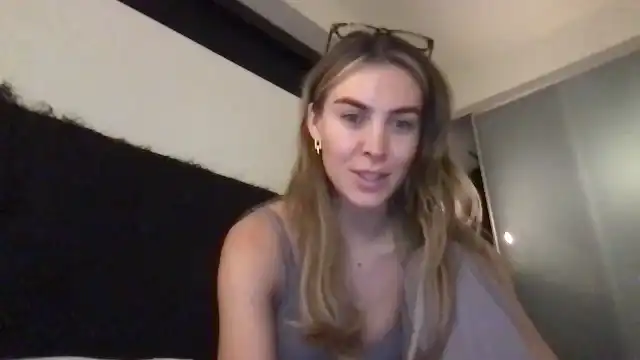 Valerie_x0 – Myfreecams Recorded Sex Show – 2025-05-30 10:44:35