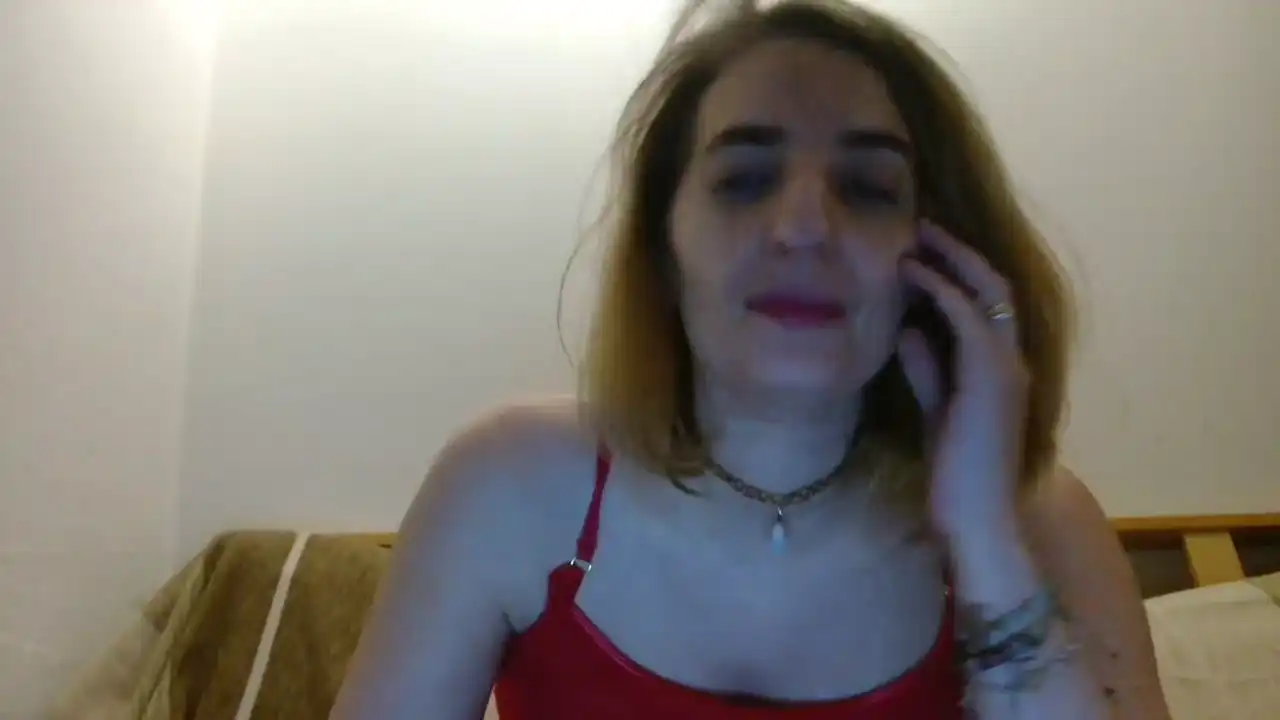 Gemmagomory – Amateur.tv Recorded Sex Show – 2025-05-07 01:23:42