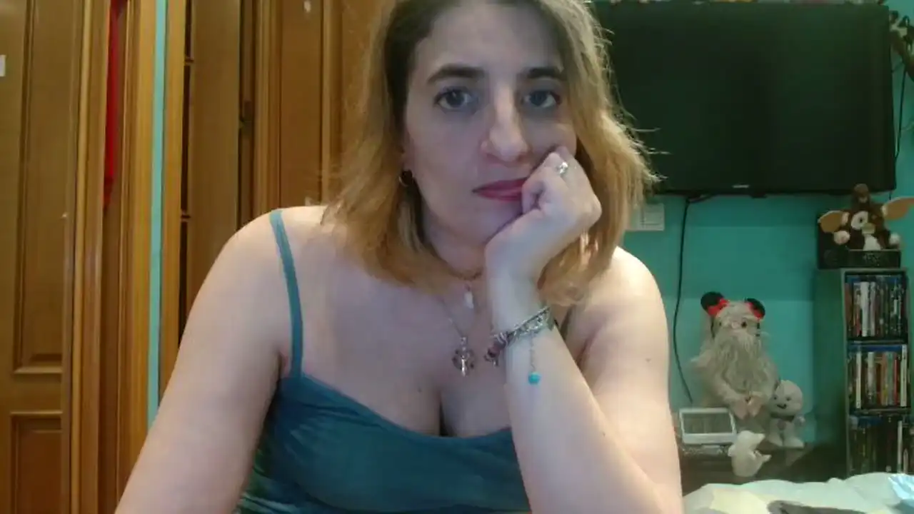 Gemmagomory – Amateur.tv Recorded Sex Show – 2026-02-11 03:55:33