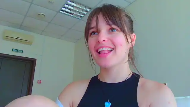 Herliossa – Xlovecam Recorded Sex Show – 2025-12-13 04:04:16
