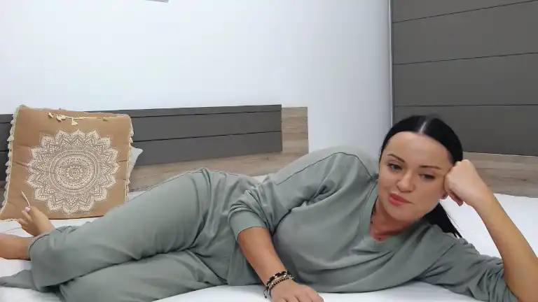 Cariyna – Streamate Recorded Sex Show – 2025-07-09 18:13:17