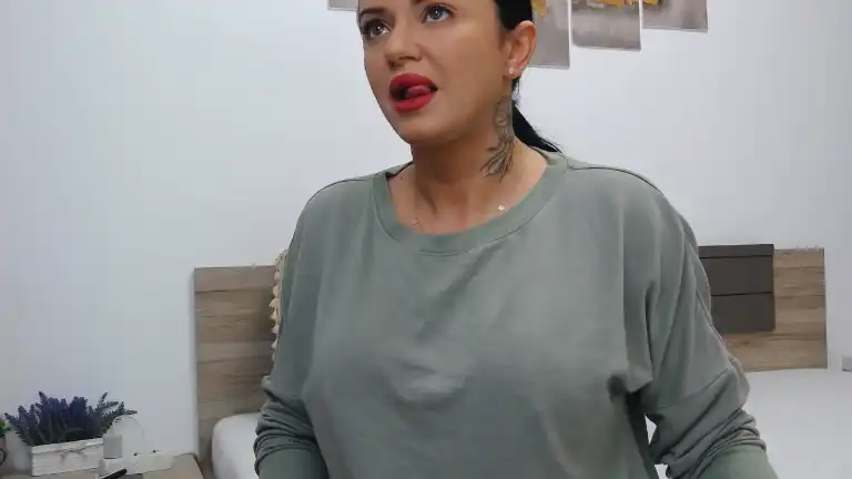 Cariyna – Streamate Recorded Sex Show – 2025-09-08 09:44:31