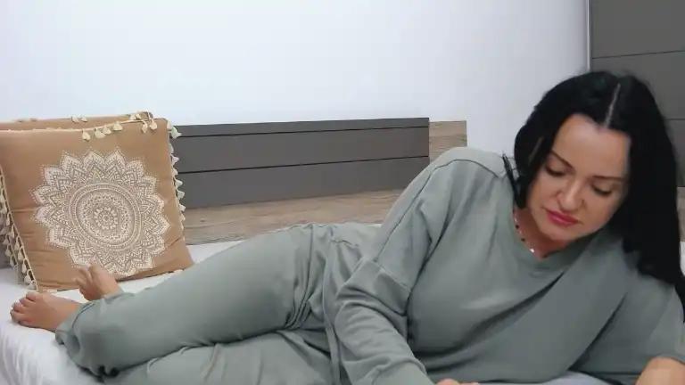 Cariyna – Streamate Recorded Sex Show – 2025-08-17 09:40:37