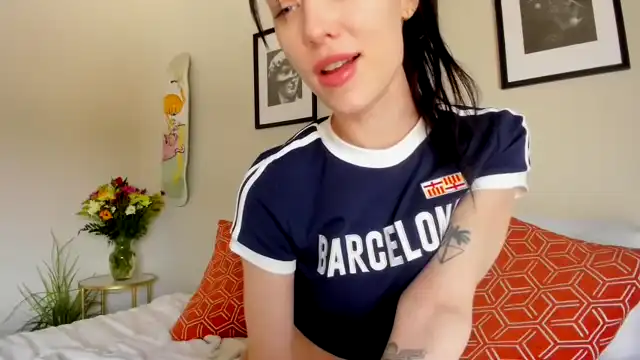 Little-lillyy – Flirt4free Recorded Sex Show – 2025-06-29 07:11:32