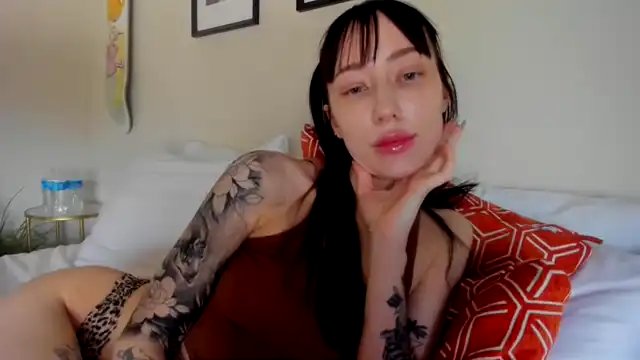 Little-lillyy – Flirt4free Recorded Sex Show – 2025-08-27 04:36:55