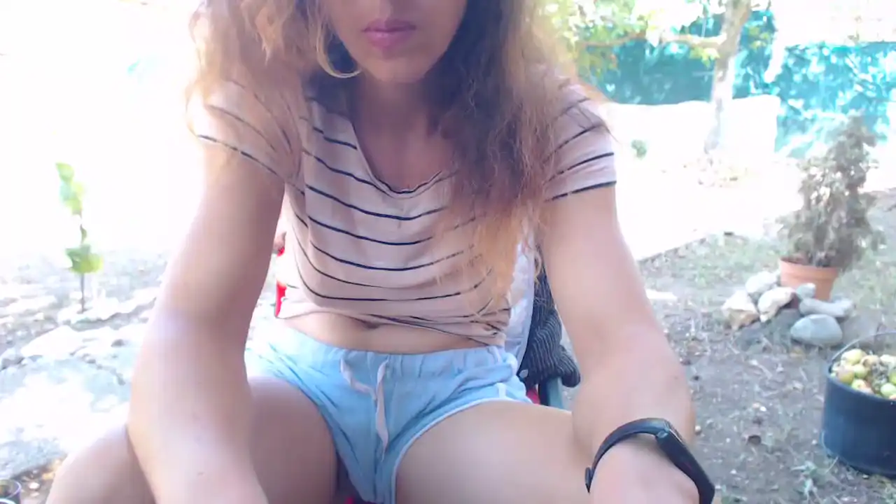 Mellissasquirt – Amateur.tv Recorded Sex Show – 2025-02-02 20:49:28