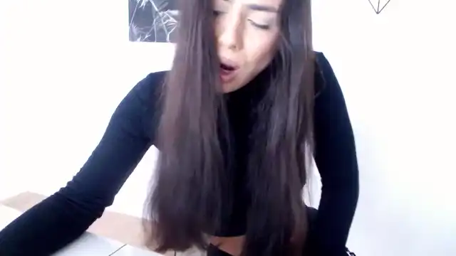 Rose4lucy – Myfreecams Recorded Sex Show – 2025-04-21 15:47:48