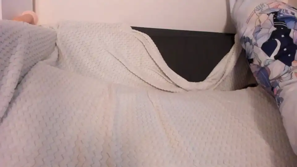 Milly_saint – Manyvids Live Recorded Sex Show – 2025-05-23 08:05:19