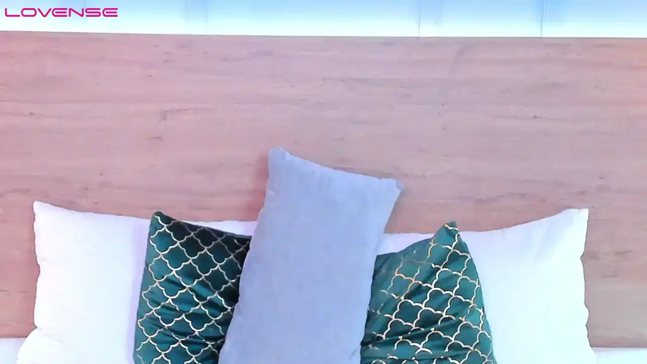 Victoria-romano – Flirt4free Recorded Sex Show – 2025-02-05 02:28:37