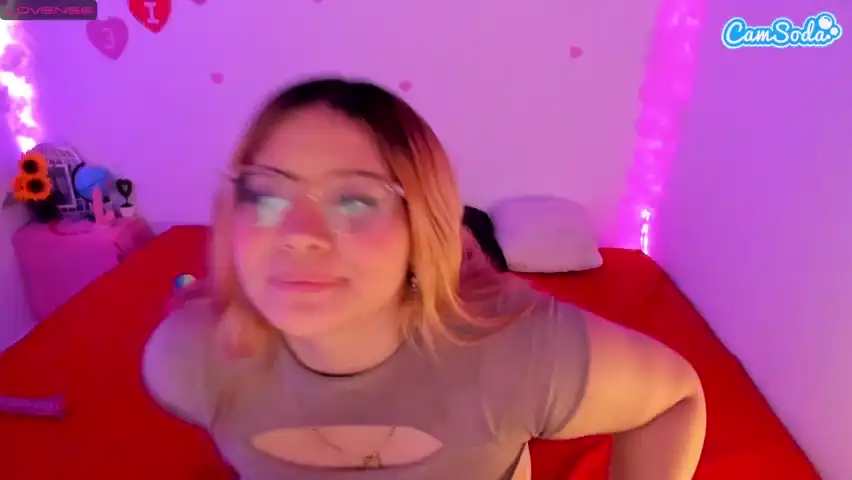 Connierouse – Camsoda Recorded Sex Show – 2025-04-19 07:28:07