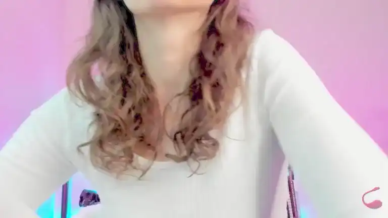 Vivienvee – Streamate Recorded Sex Show – 2025-08-04 10:10:17