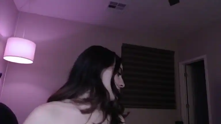 Luciaking – Streamate Recorded Sex Show – 2025-02-01 07:40:12