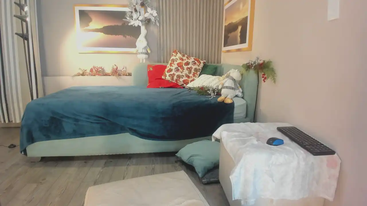 Cristalgold – Stripchat Recorded Sex Show – 2025-12-11 21:39:37