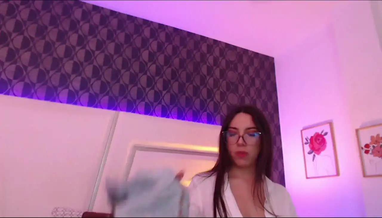Miareed – Xlovecam Recorded Sex Show – 2025-08-04 10:26:29