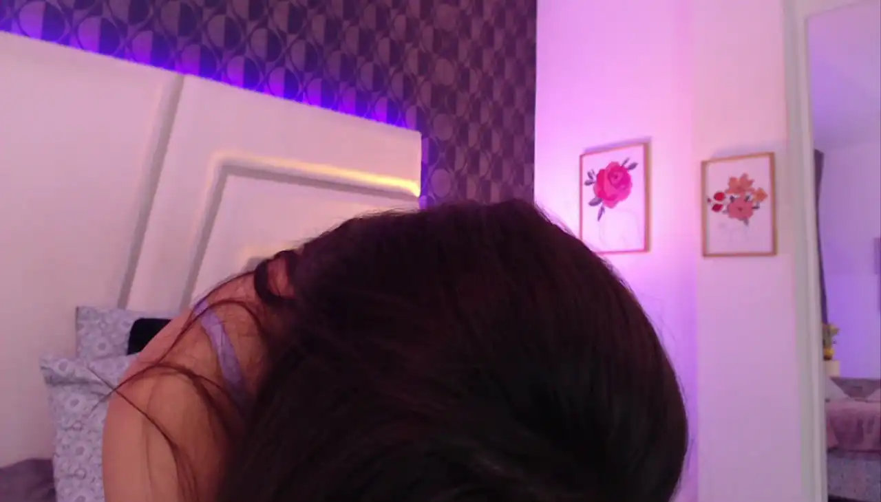 Miareed – Xlovecam Recorded Sex Show – 2025-09-28 18:07:18