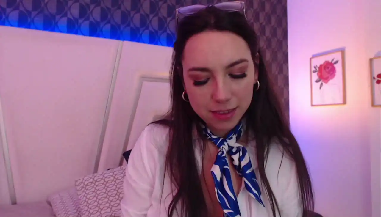 Miareed – Xlovecam Recorded Sex Show – 2025-06-04 18:34:21