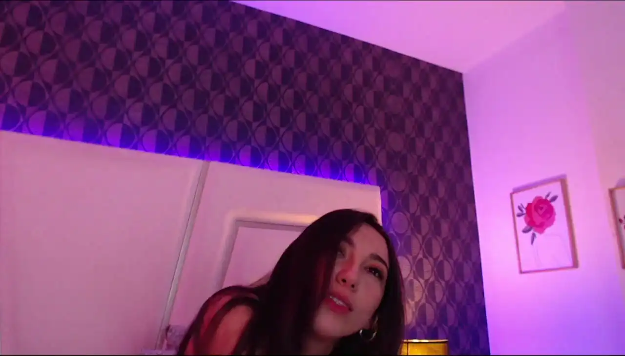 Miareed – Xlovecam Recorded Sex Show – 2025-02-20 17:20:42