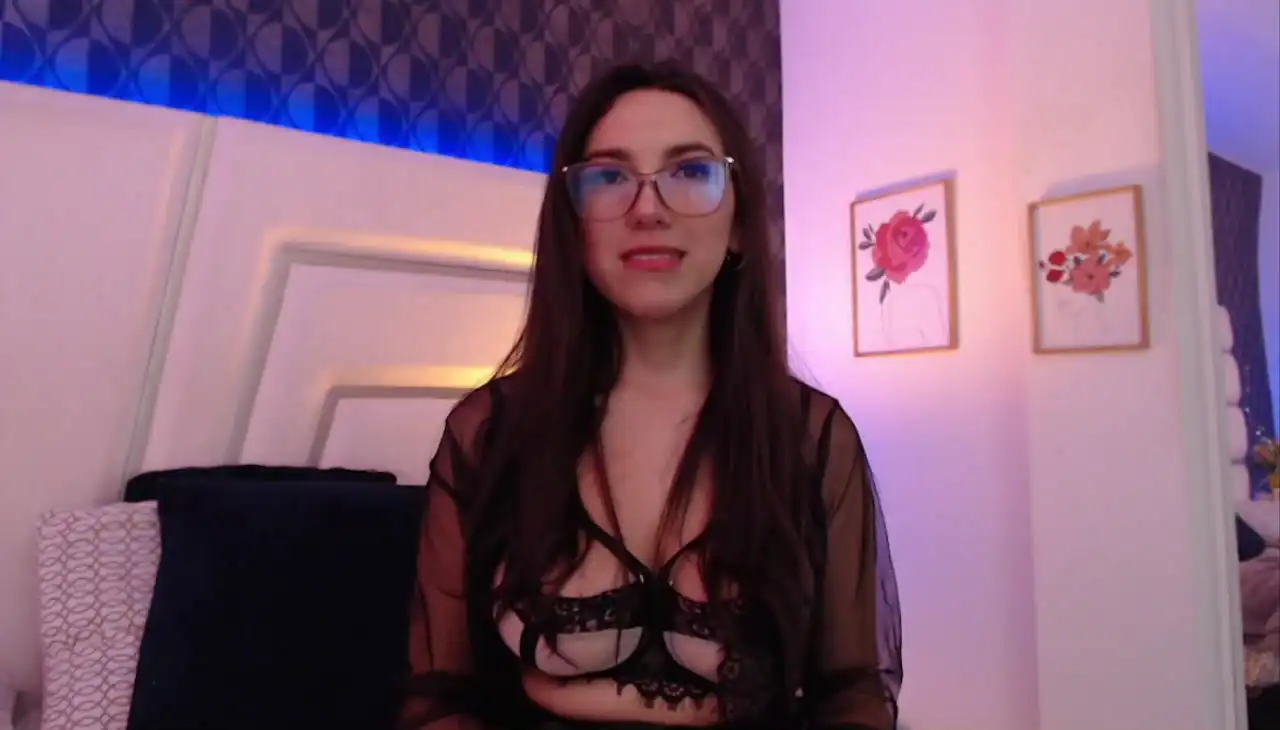 Miareed – Xlovecam Recorded Sex Show – 2025-05-03 18:58:41