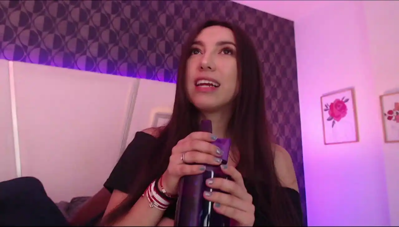 Miareed – Xlovecam Recorded Sex Show – 2026-07-12 12:20:10