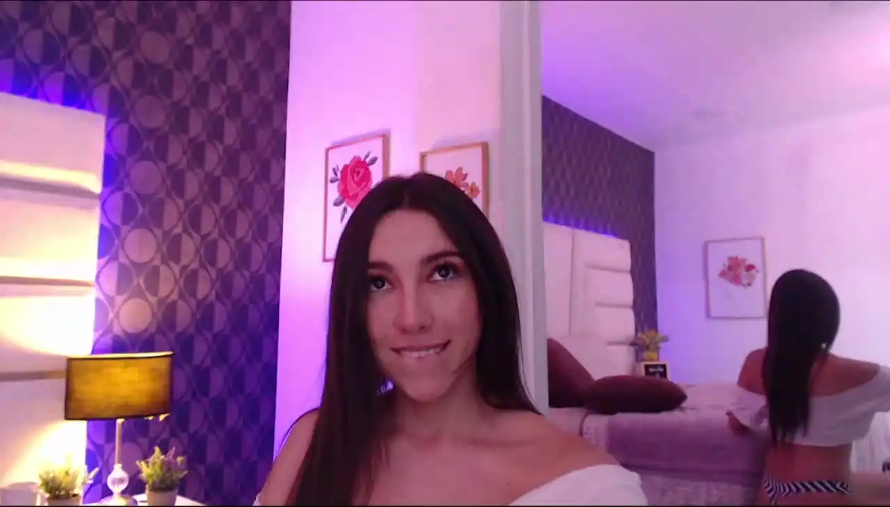 Miareed – Xlovecam Recorded Sex Show – 2026-02-25 08:06:02