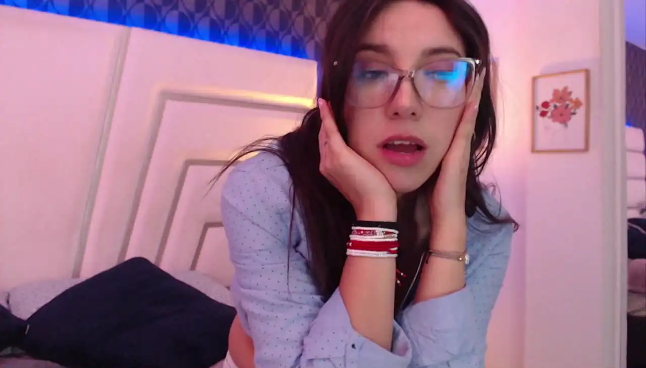 Miareed – Xlovecam Recorded Sex Show – 2025-01-23 16:05:34