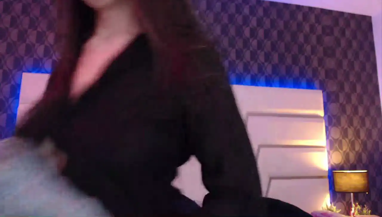 Miareed – Xlovecam Recorded Sex Show – 2025-07-20 18:03:55