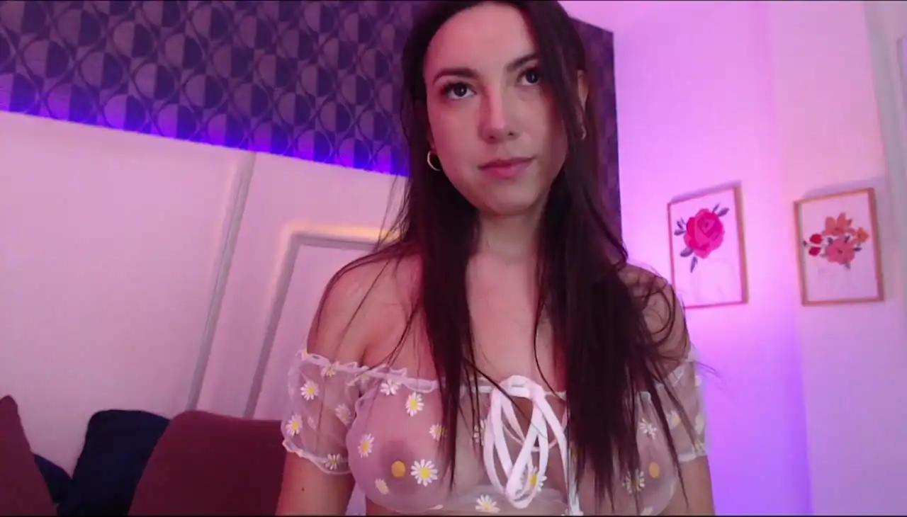 Miareed – Xlovecam Recorded Sex Show – 2025-02-19 14:18:52