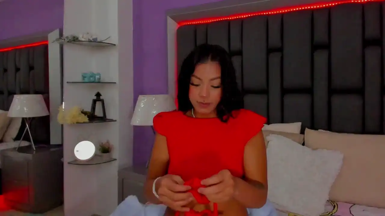 Amberv – Xlovecam Recorded Sex Show – 2025-06-29 06:36:28