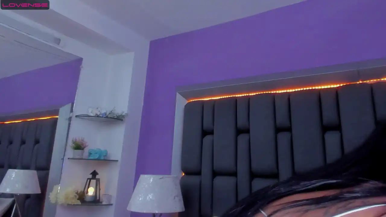 Amberv – Xlovecam Recorded Sex Show – 2025-04-13 03:41:57