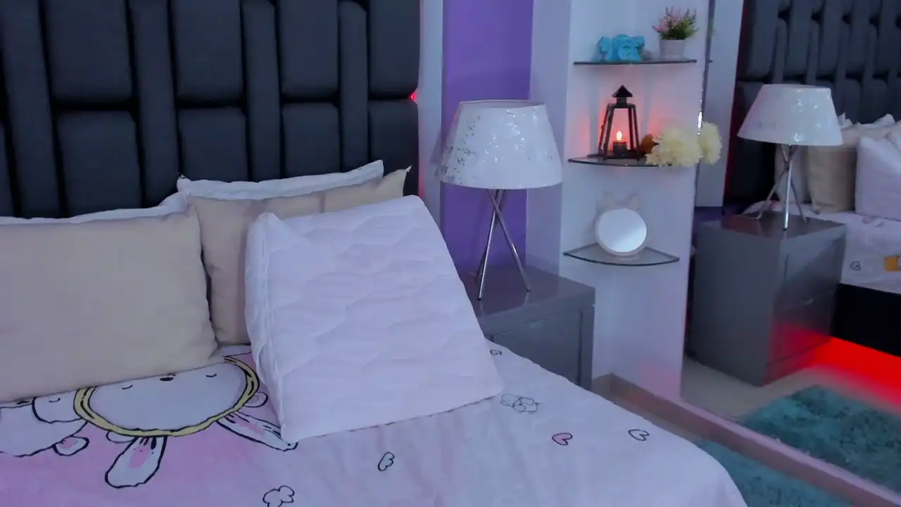 Amberv – Xlovecam Recorded Sex Show – 2025-11-22 03:11:52
